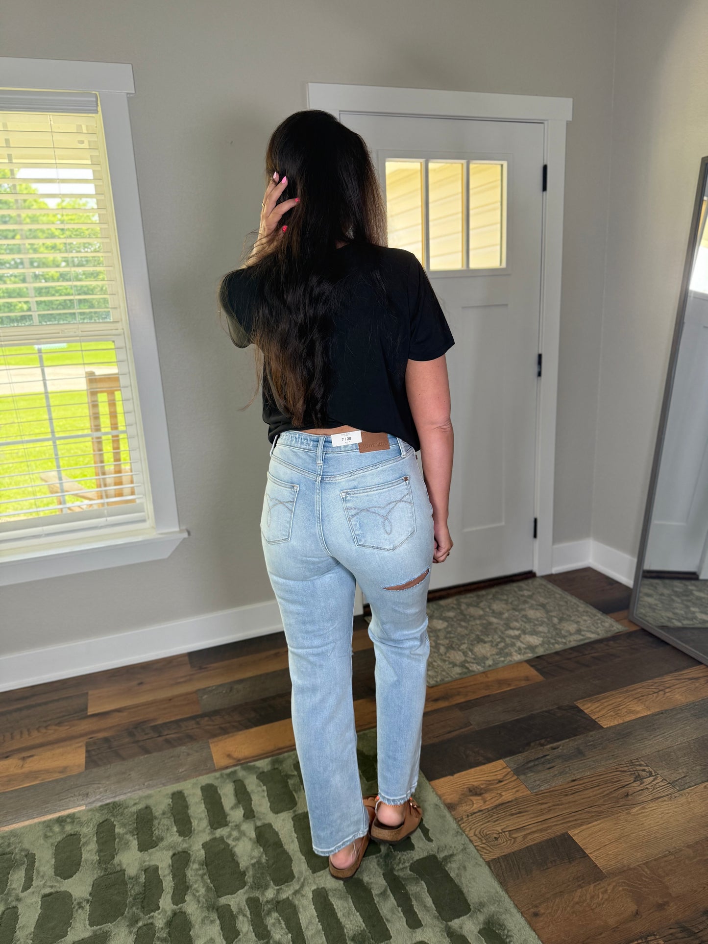 Peek-a-Boo Jeans