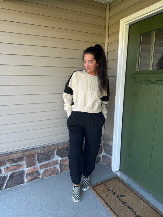 Neutral Zone Pullover